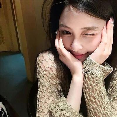 津津井小姐